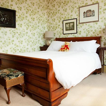 St Katharine'S House Bed & Breakfast Милфорд Хейвън Екстериор снимка