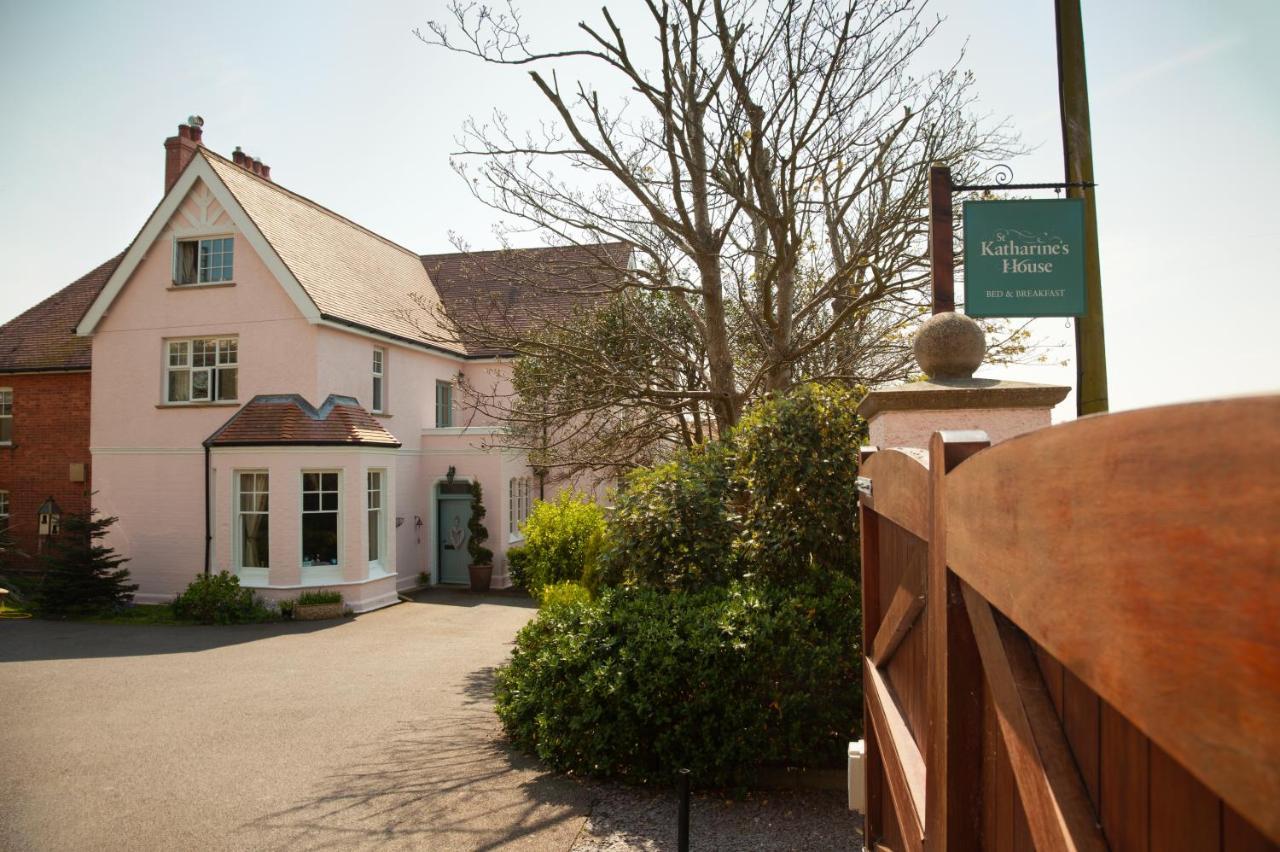 St Katharine'S House Bed & Breakfast Милфорд Хейвън Екстериор снимка